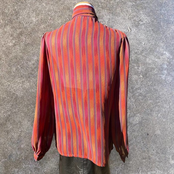 Vintage Blouse - Picture 5 of 7